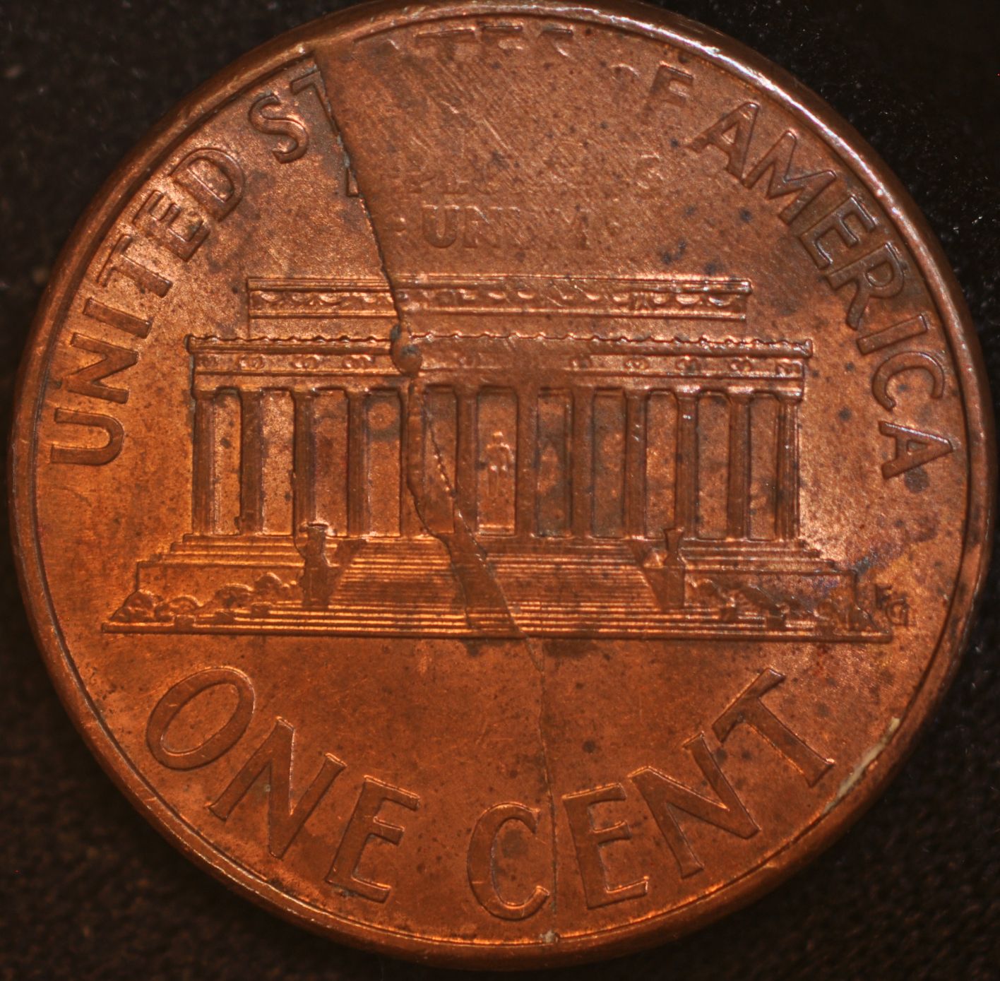 1997-LMC-With-Reverse-Die-Crack